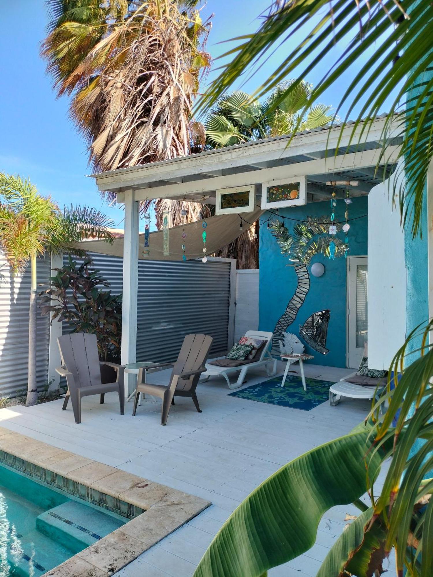 Sandcastle Beach Apartments Palm Beach Exterior foto